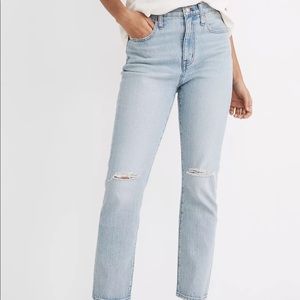 Madewell The High-Rise Slim Crop Boyjean in Dumas Wash: Ripped Edition 32